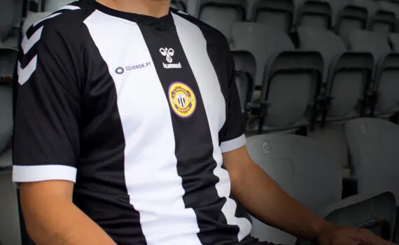 Camisola oficial principal – Listada 2020/2021