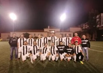 Veteranos regressam às vitórias