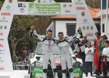 Miguel Nunes/Roberto Castro vencem em São Vicente