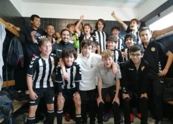 Sub-12 sagraram-se Campeões Regionais