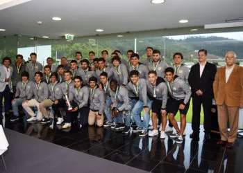 Seniores ‘B’ receberam troféu de Campeões Regionais da 1ª Divisão