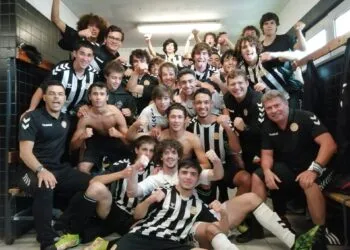 Formação: Juvenis vencem e garantem lugar na final da Taça